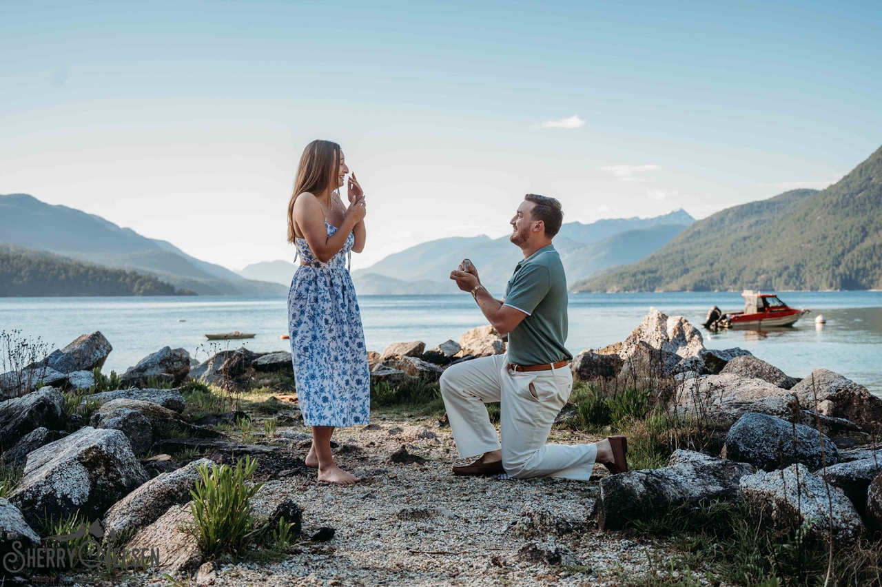 man proposing on one knee with a ring of the Sunshine Coast BC